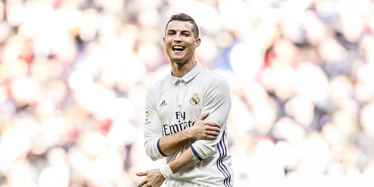 Potvrdené: Ronaldo sa v pondelok upíše Realu do roku 2021