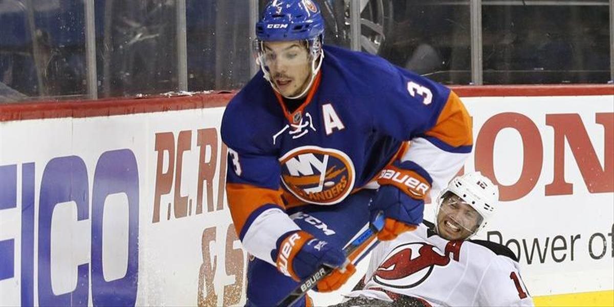 NHL: Obranca Islanders Hamonic si pre zranenie 4 až 6 týždňov nezahrá
