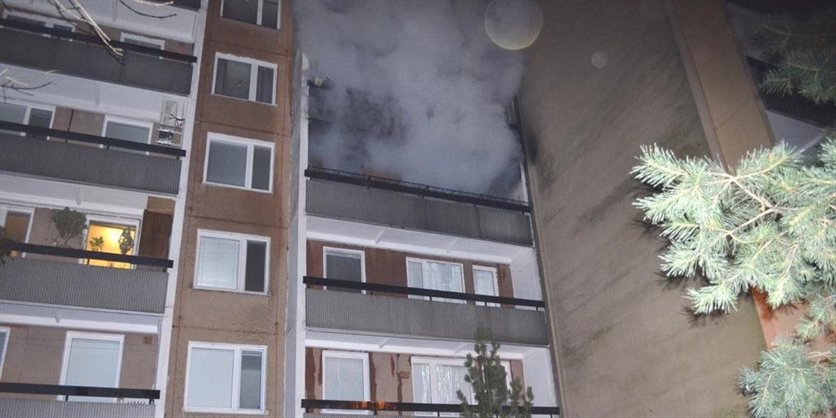 Požiar v Dúbravke má už druhú obeť: Vážne zranená žena zomrela v nemocnici