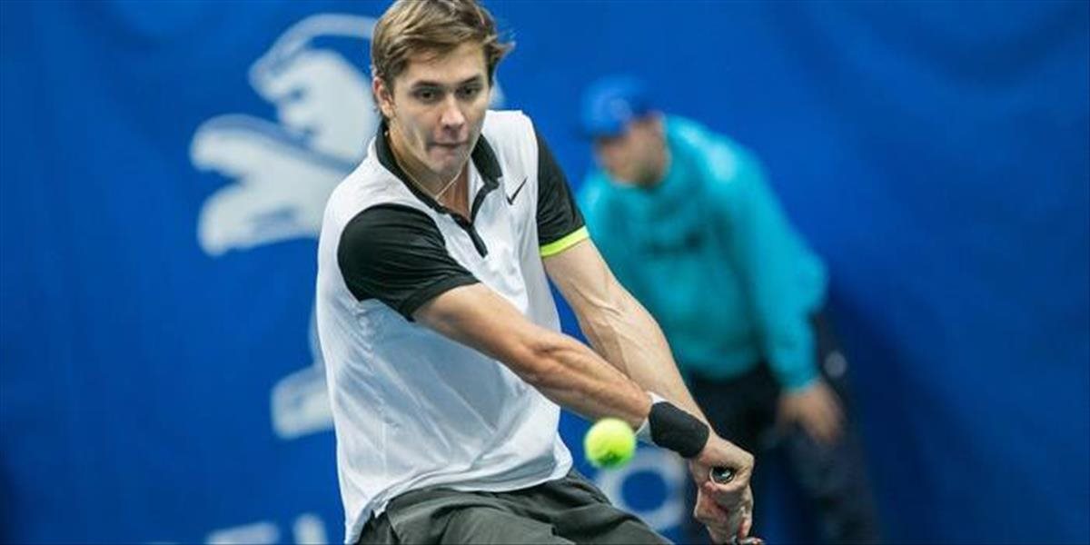 ATP Bratislava: Obhajca Gerasimov postúpil do štvrťfinále, Marčenko vypadol