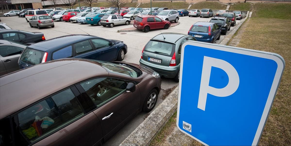 Bratislavské Staré Mesto je pripravené na vlastné VZN o parkovaní
