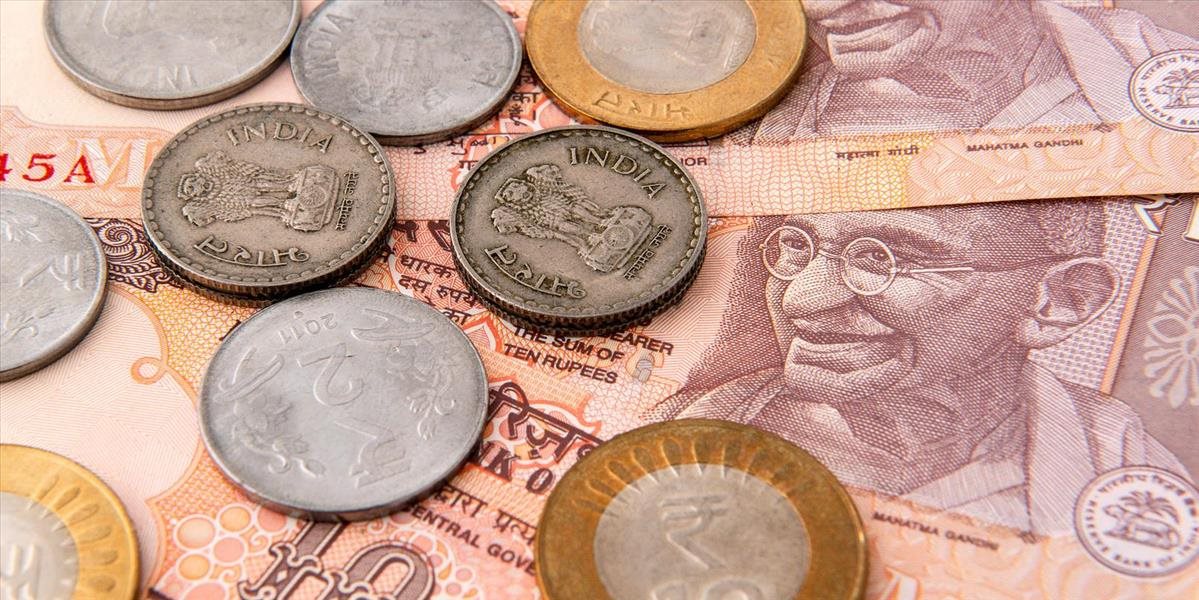 Obchody v Indii prestali prijímať vybrané bankovky