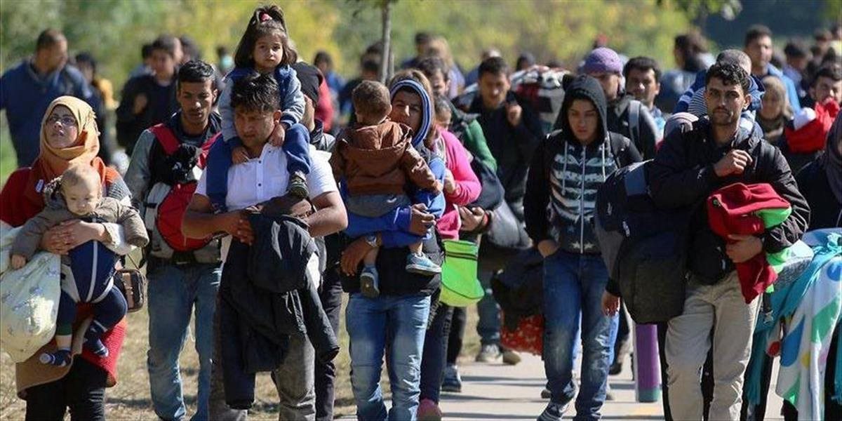 150 utečencov v Srbsku sa vydalo na pochod z Belehradu ku chorvátskym hraniciam