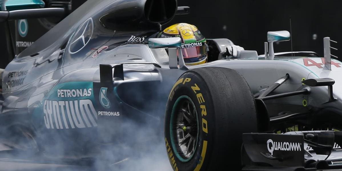 F1: Hamilton vyhral aj druhý tréning na VC Brazílie