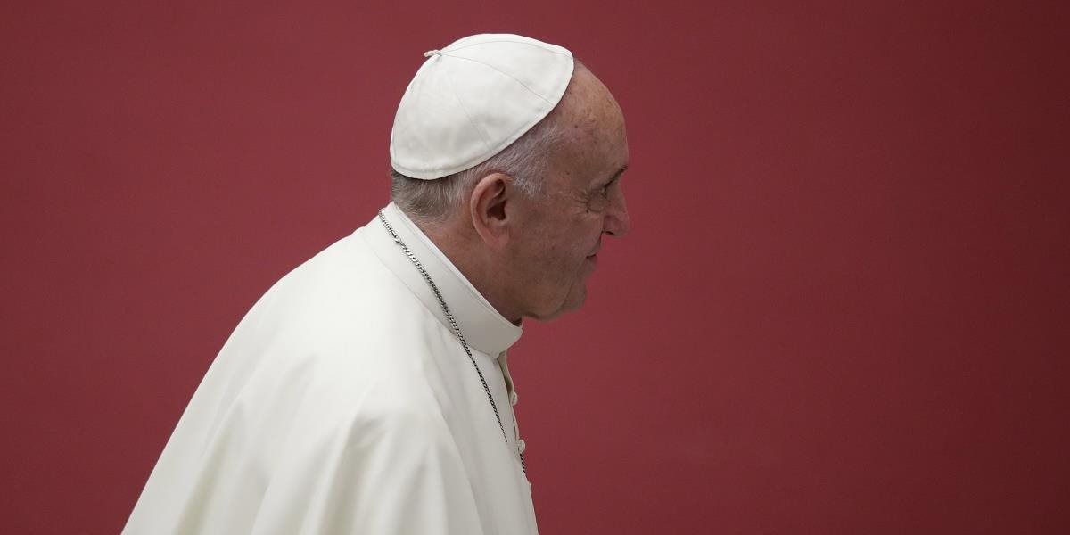 Pápež varoval pred umŕtveným svedomím a záujmom o veci, nie blížnych