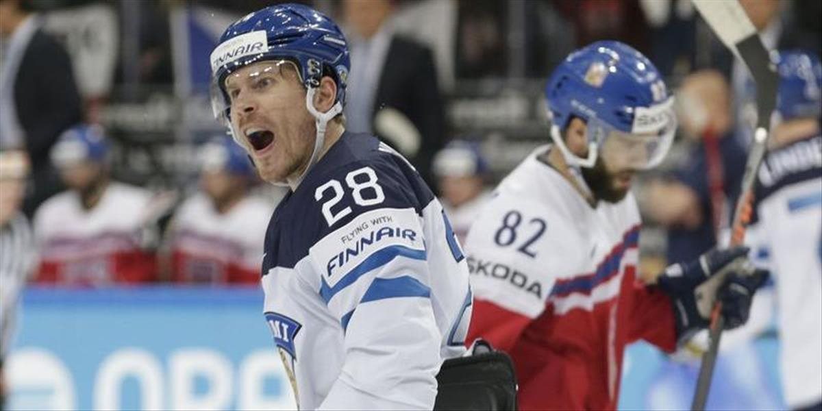 KHL: Obranca Salmelov sa vracia do švédskej SHL