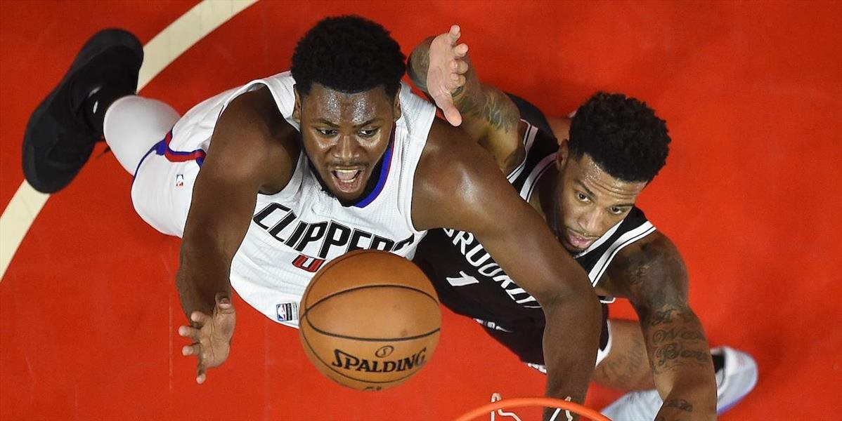 NBA: Clippers valcujú súperov, Heat potrápili Spurs