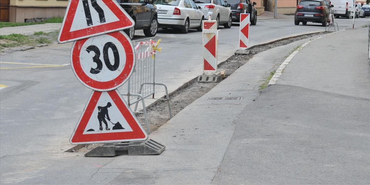 Žilinská samospráva investovala do rekonštrukcie cesty v Ochodnici viac ako 191.000 eur