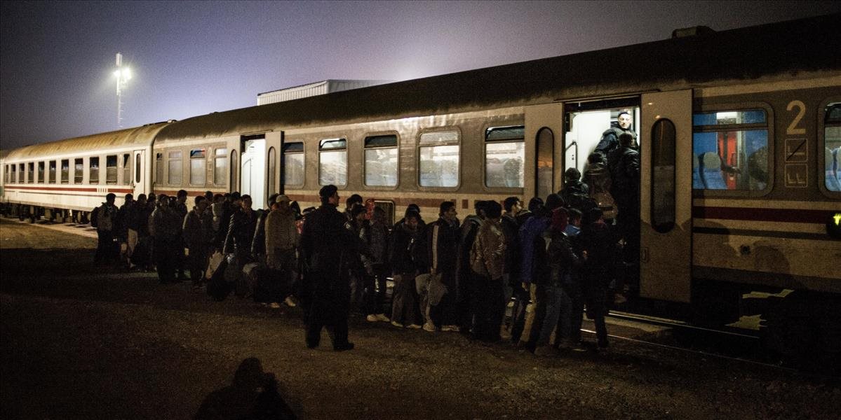 Maďarskí policajti našli vo vagónoch nákladného vlaku zo Srbska takmer 50 Afgancov