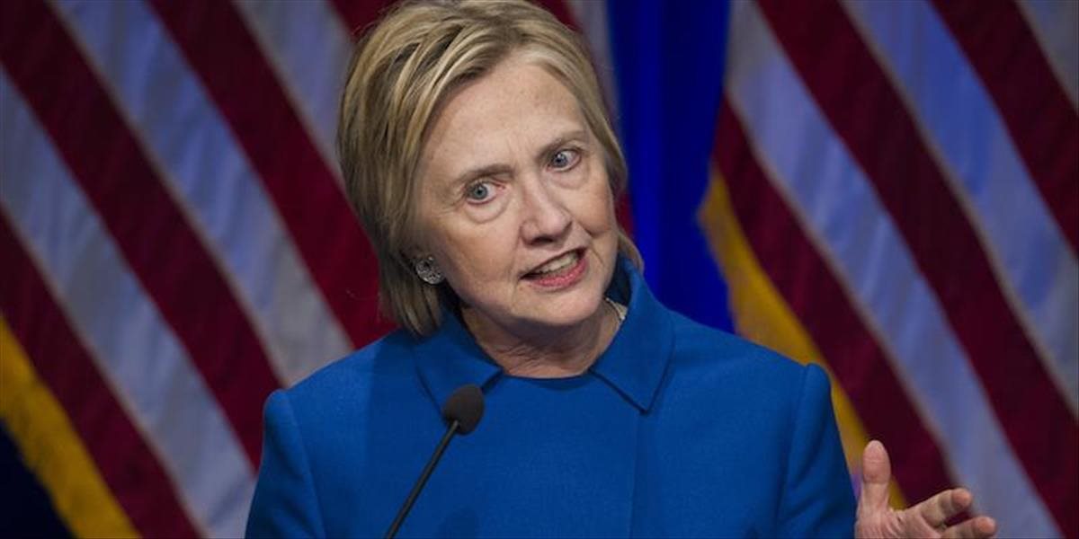 VIDEO Strhaná Clintonová po prehre prvýkrát vystúpila na verejnosti: Nikdy som nechcela vyjsť z domu