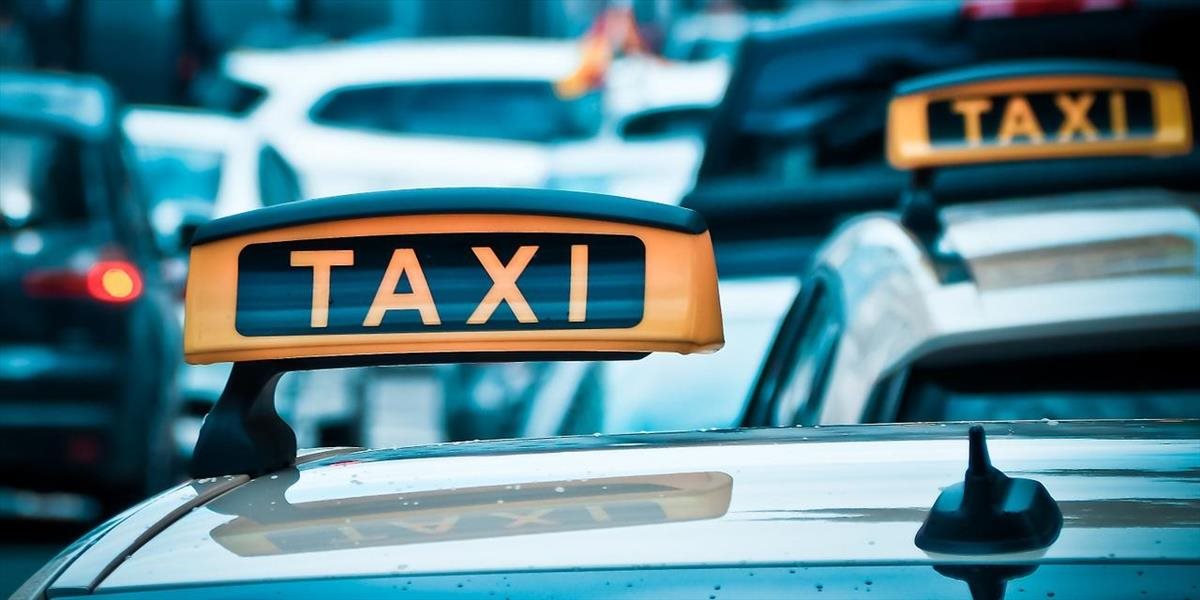 Bratislavská polícia skontrolovala taxislužby aj dodržiavanie verejného poriadku