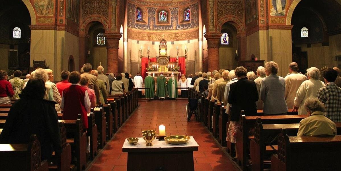 Katolícki biskupi vyzvú ľudí, aby v nedeľu nenakupovali