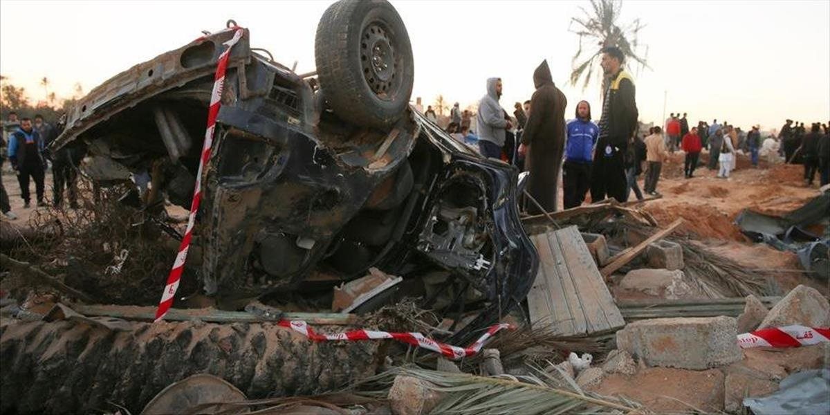 Pred nemocnicou v líbyjskom Benghází vybuchla bomba, hlásia troch mrtvých