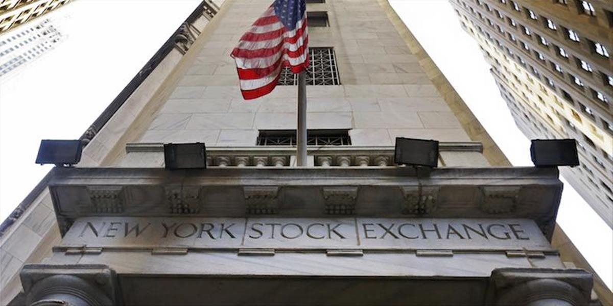 Index Dow Jones prekonal hranicu 19-tisíc bodov