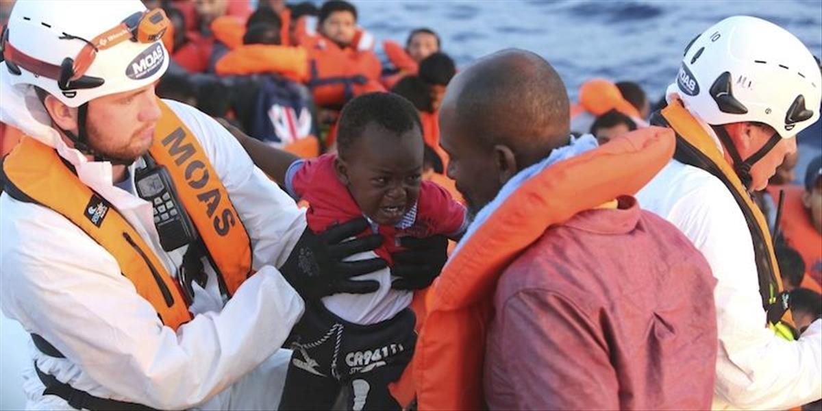 V Stredozemnom mori zachránili vyše 650 migrantov