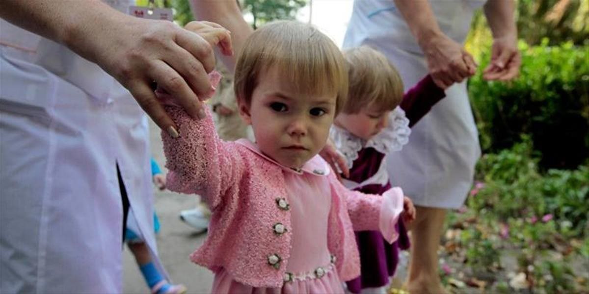 Najviac ukrajinských detí si tento rok adoptovali Američania