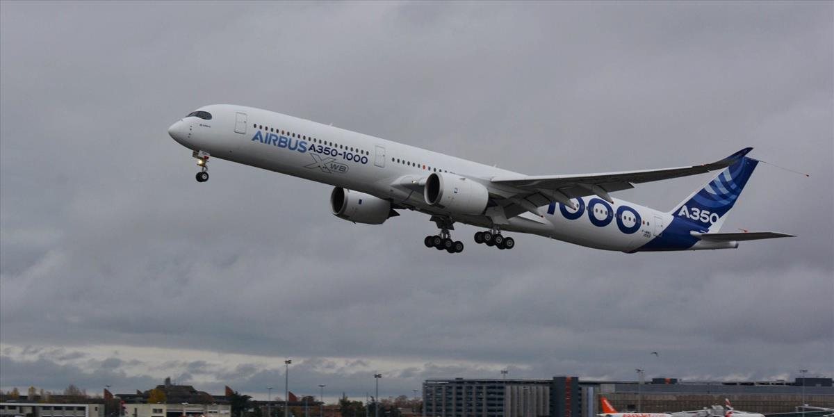 VIDEO Najväčšie európske dvojmotorové dopravné lietadlo od Airbusu uskutočnilo dnes svoj prvý let