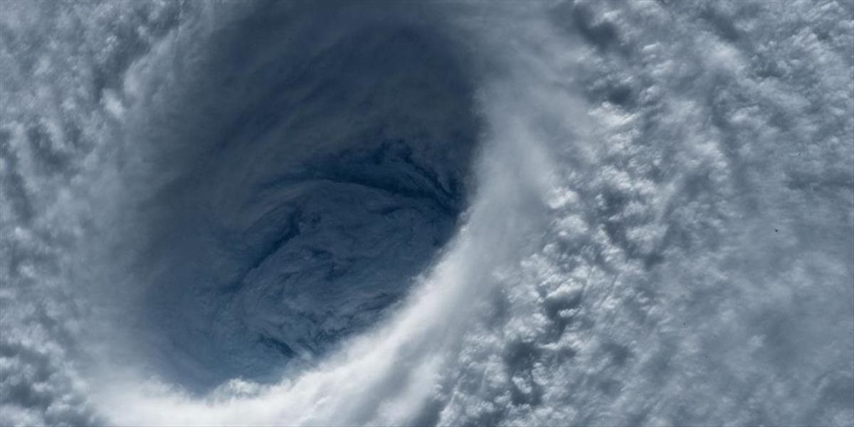 K pobrežiu Nikaraguy a Kostariky sa blíži hurikán Otto