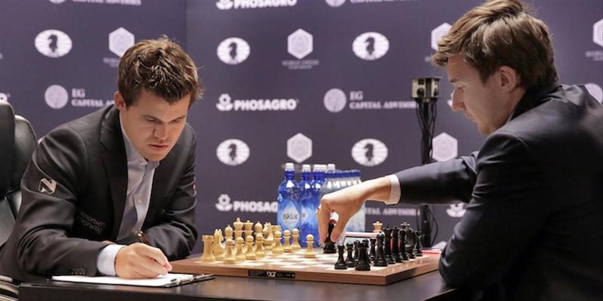 Carlsen sa v 10. partii dočkal výhry: Obrovská úľava