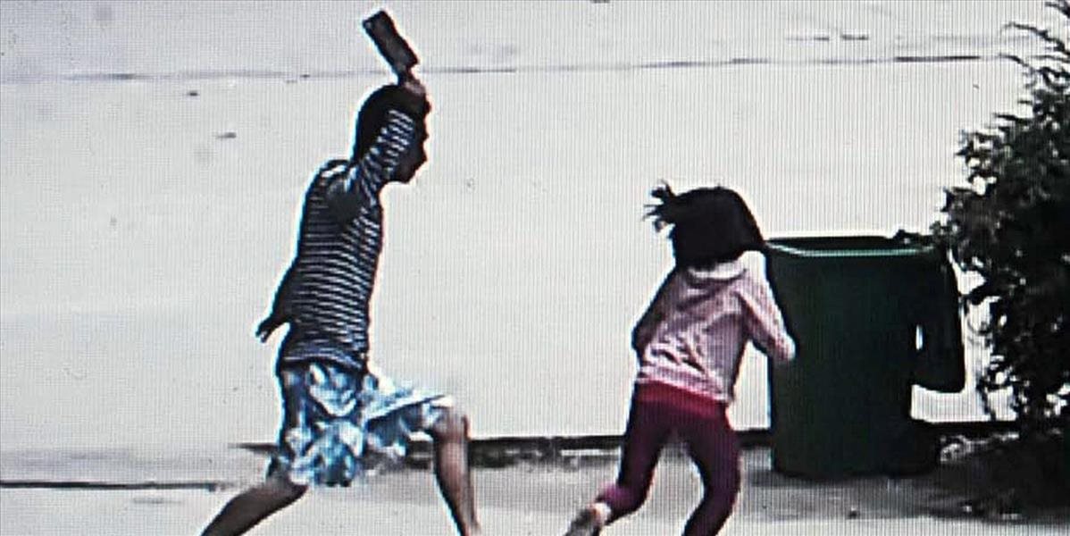 Útočník s nožom zranil v Číne pred školou sedem detí, chcel sa pomstiť spoločnosti