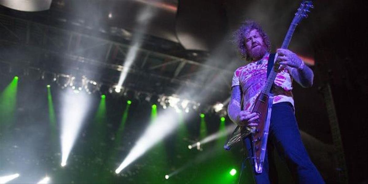 Spevák Brent Hinds z kapely Mastodon si zlomil nohu