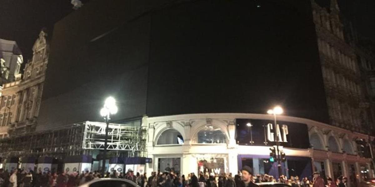 FOTO Obrovský výpadok prúdu v Londýne: Centrum sa ponorilo do tmy