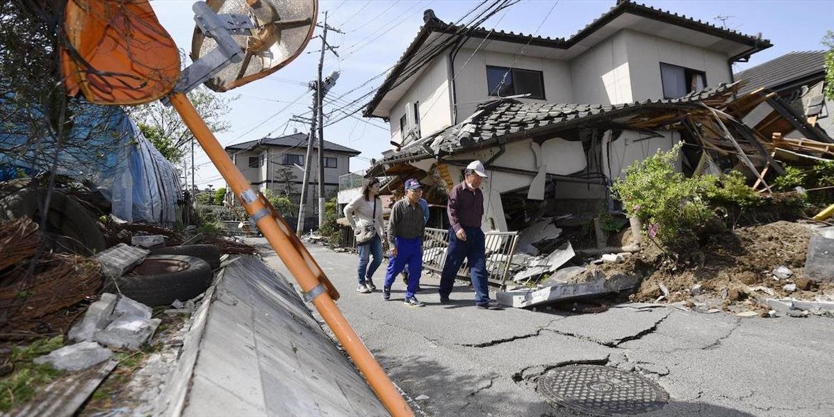 VIDEO Západ Číny zasiahlo silné zemetrasenie: Zrútilo sa 32 domov!