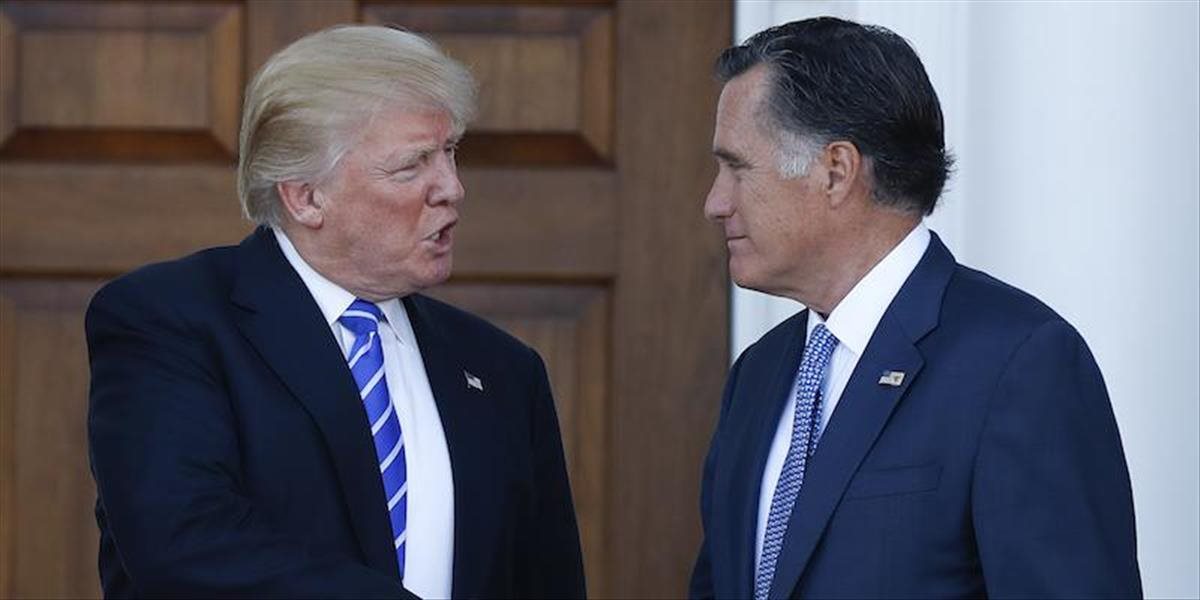 Trump sa stretol s bývalým šéfom CIA Petraeusom, zíde sa aj s Romneym