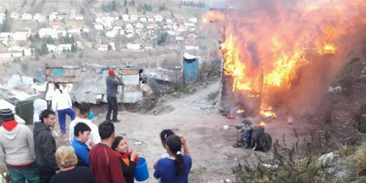 FOTO Obrovská tragédia v Richanve: Po požiari našli v chatrči mŕtve dieťa