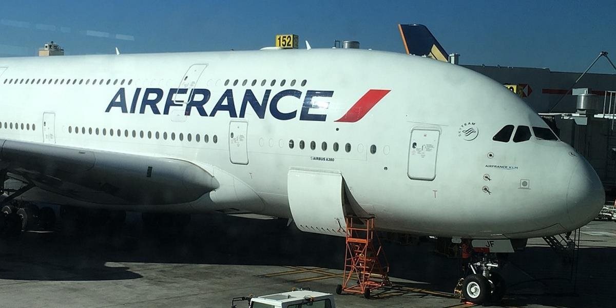 Vo Francúzsku padli rozsudky v kauze útoku odborárov na manažérov Air France