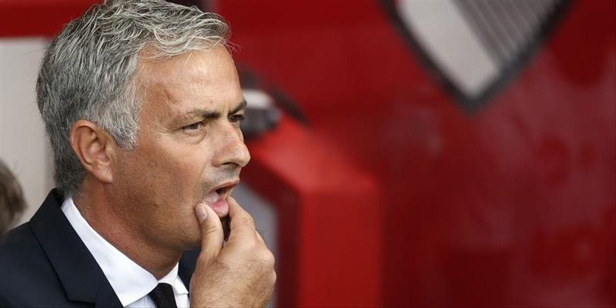 Tréner Mourinho dostal trest, v stredu nebude na lavičke Manchestru United