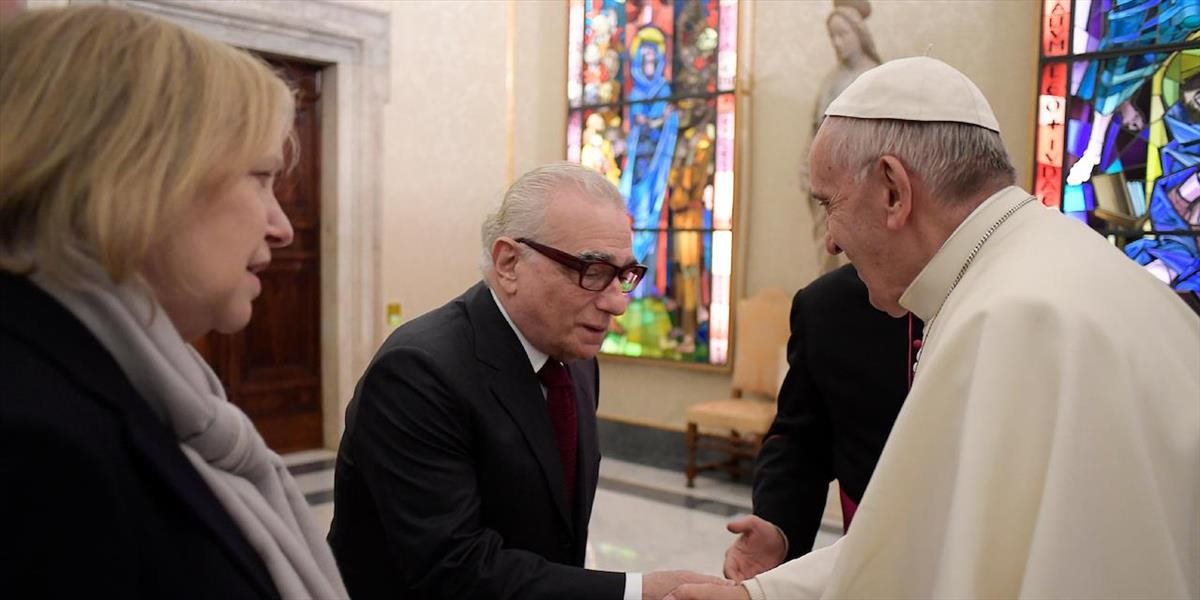 Pápež František prijal filmára Martina Scorseseho s rodinou