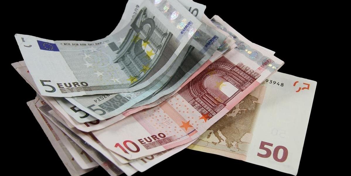 Kurz eura vzrástol na 1,0618 USD/EUR