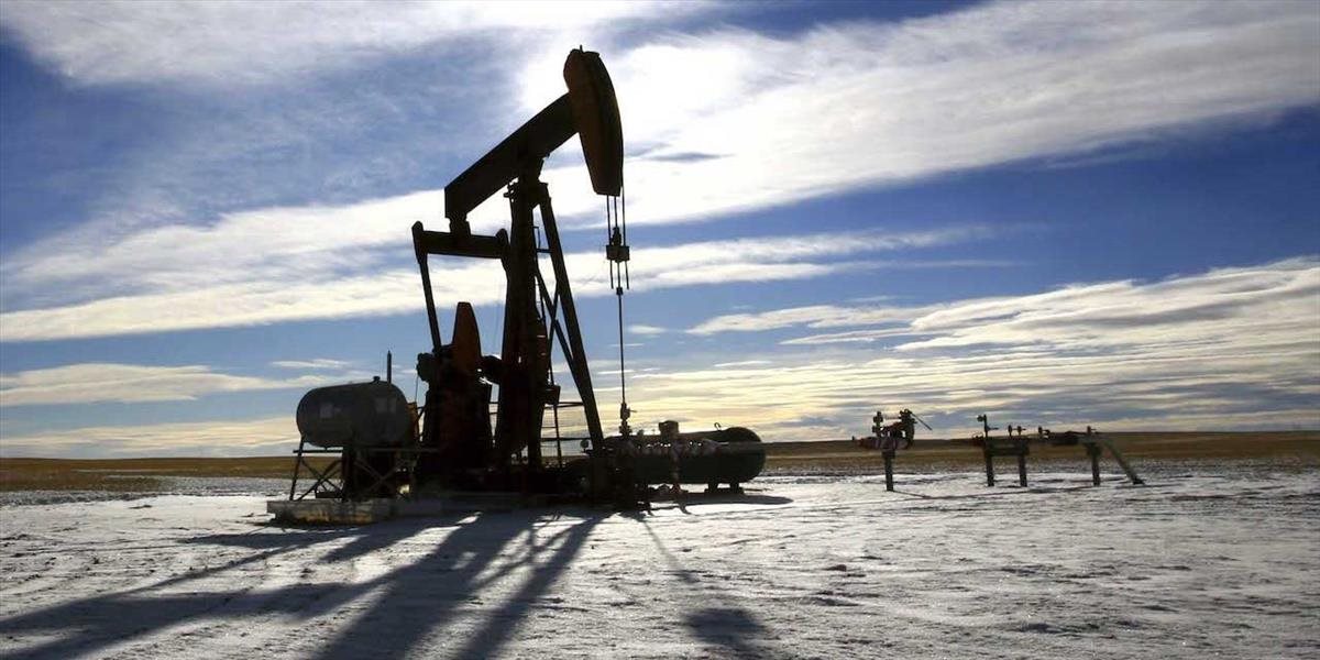 Ceny ropy mierne klesli, americká WTI sa obchoduje okolo 51 USD za barel