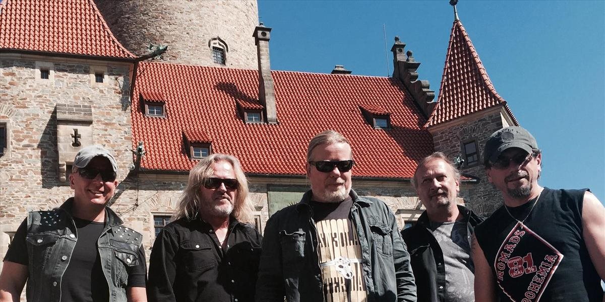 Kapela Kabát ohlásila turné, plánuje vystúpiť aj na Slovensku