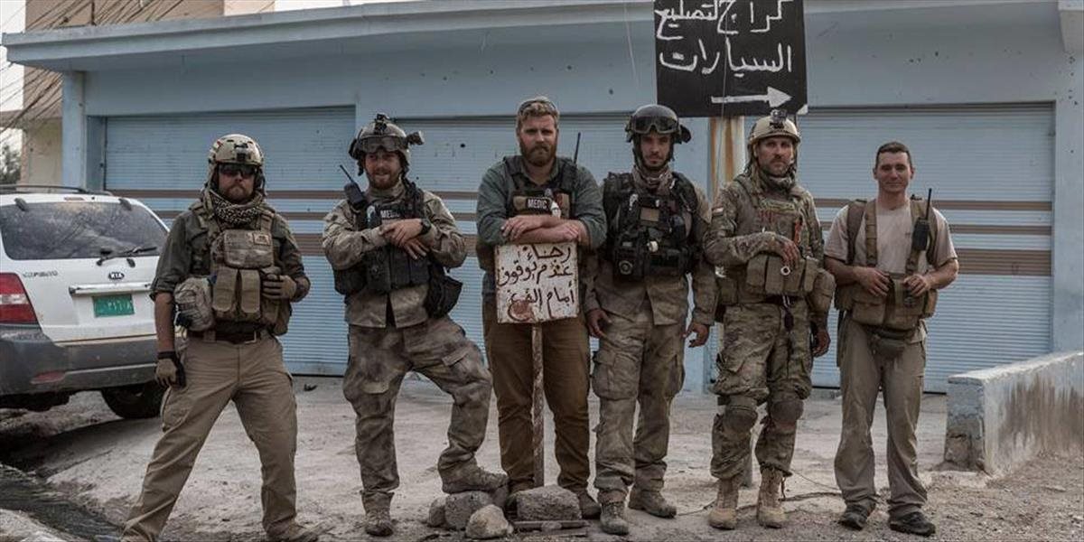 FOTO a VIDEO Slováci zachraňujú ľudí, ktorí bojujú s teroristami z Islamského štát