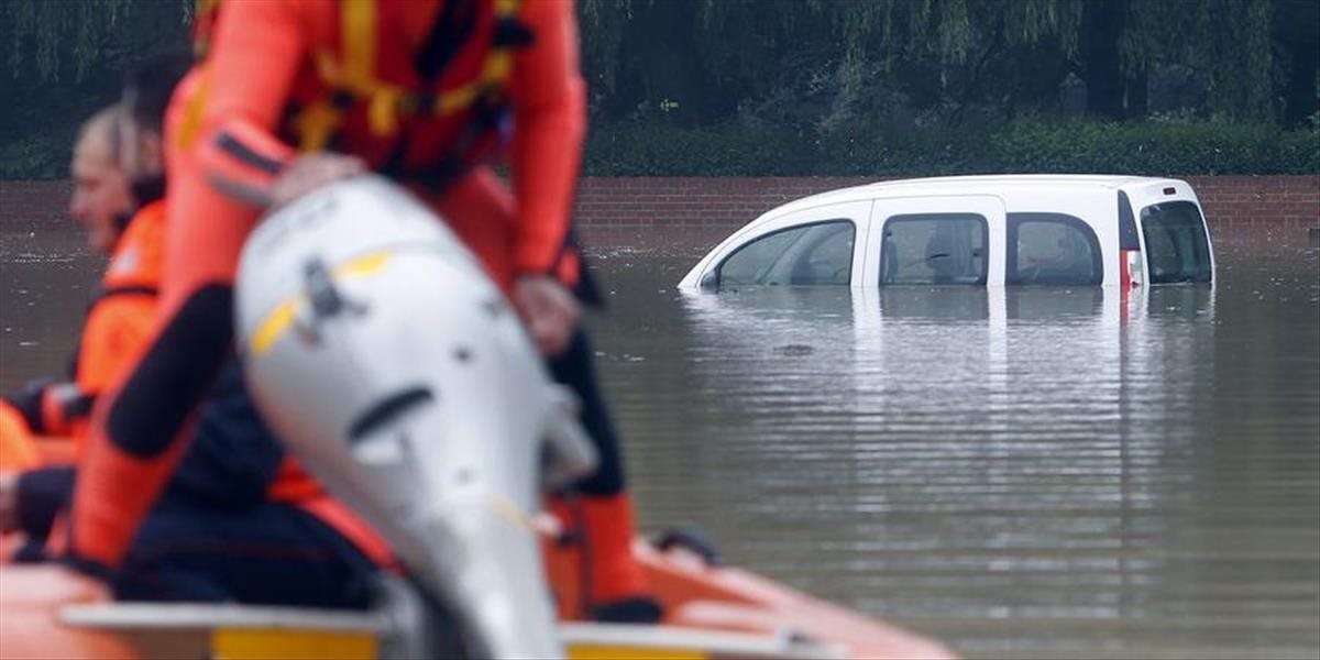 Záplavy na juhu Thajska si vyžiadali najmenej 14 obetí