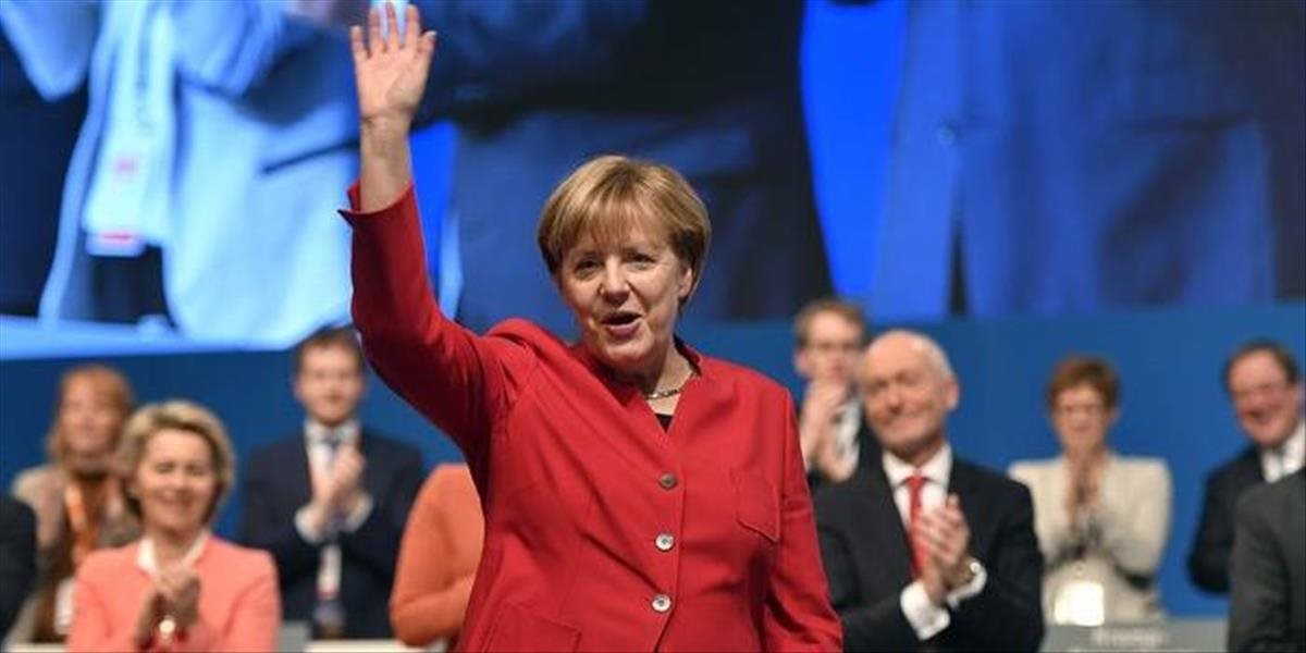Líderkou CDU zostáva Merkelová, podporilo ju 89,5 percenta delegátov zjazdu