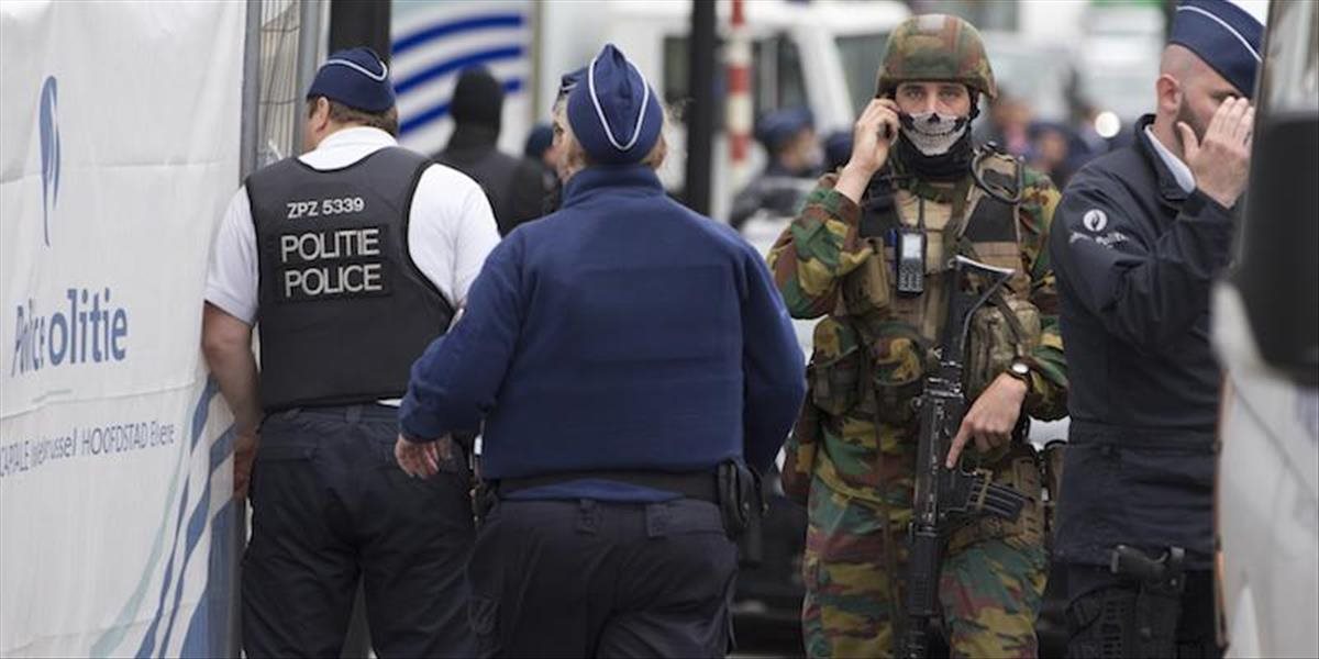 Hliadkovanie vojakov v uliciach stojí Belgicko milióny eur