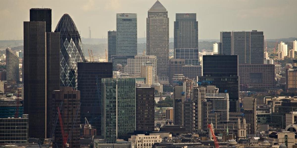 Banky v Londýne plánujú možný presun do Paríža