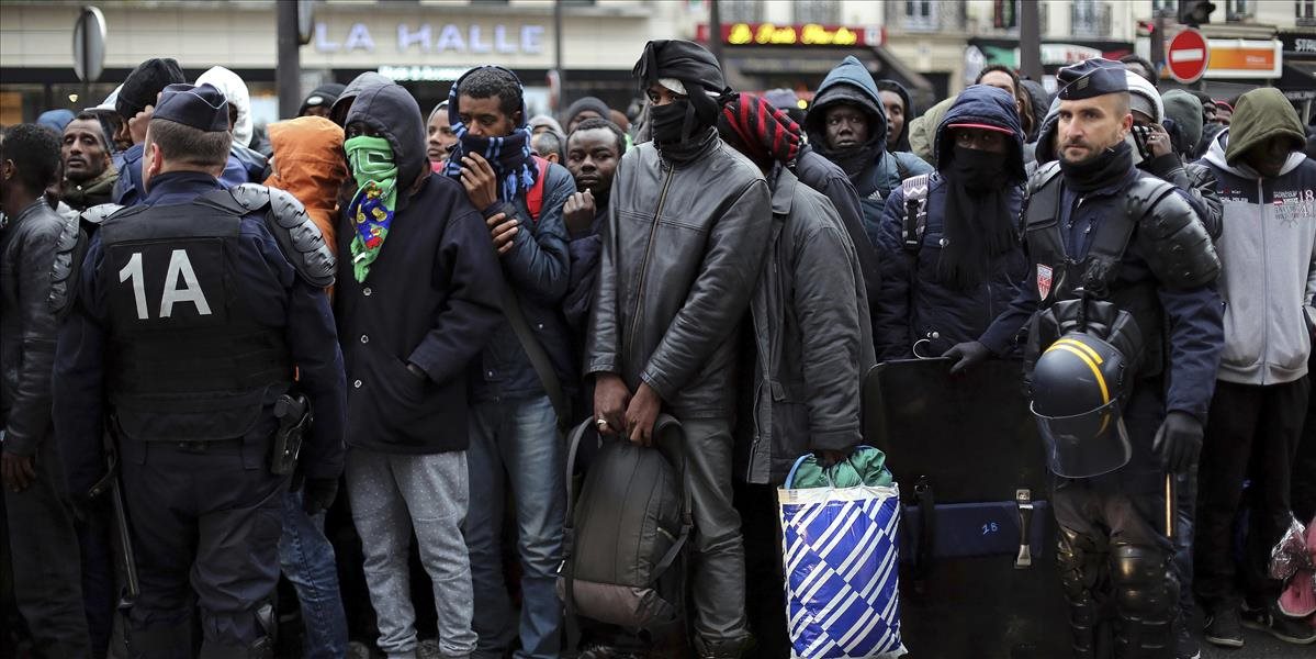 EÚ na základe núdzového systému zatiaľ rozdelili 8-tisíc migrantov
