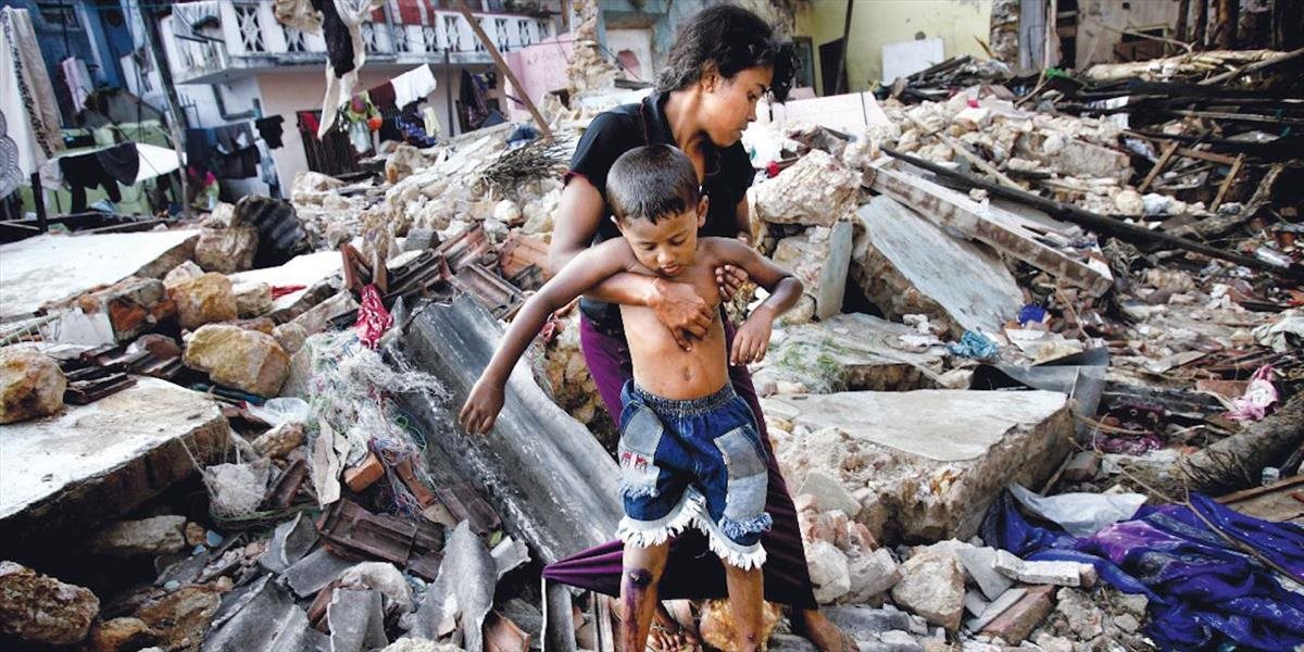 Smutná bilancia zemetrasenie na Sumatre: O domov prišlo najmenej 43-tisíc ľudí