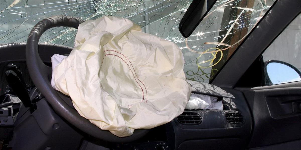 Zvolávacie akcie airbagov Takata potrvajú až do konca roka 2019