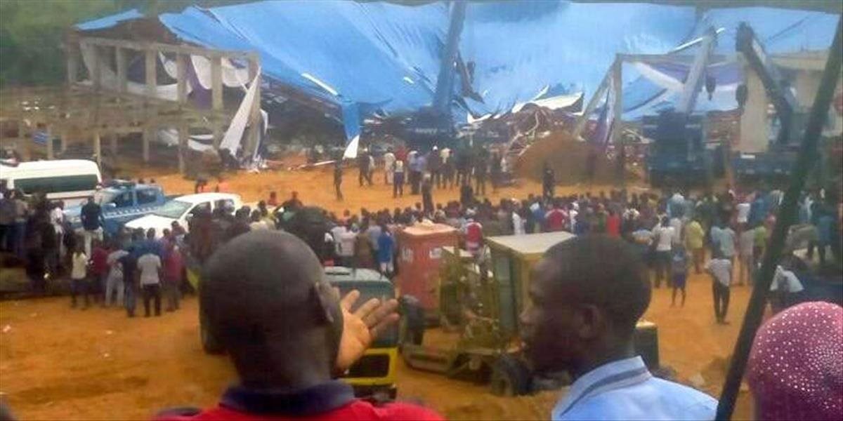 FOTO Tragédia v Nigérii: Na rozostavanom kostole sa preborila strecha, zahynulo až okolo 200 ľudí!
