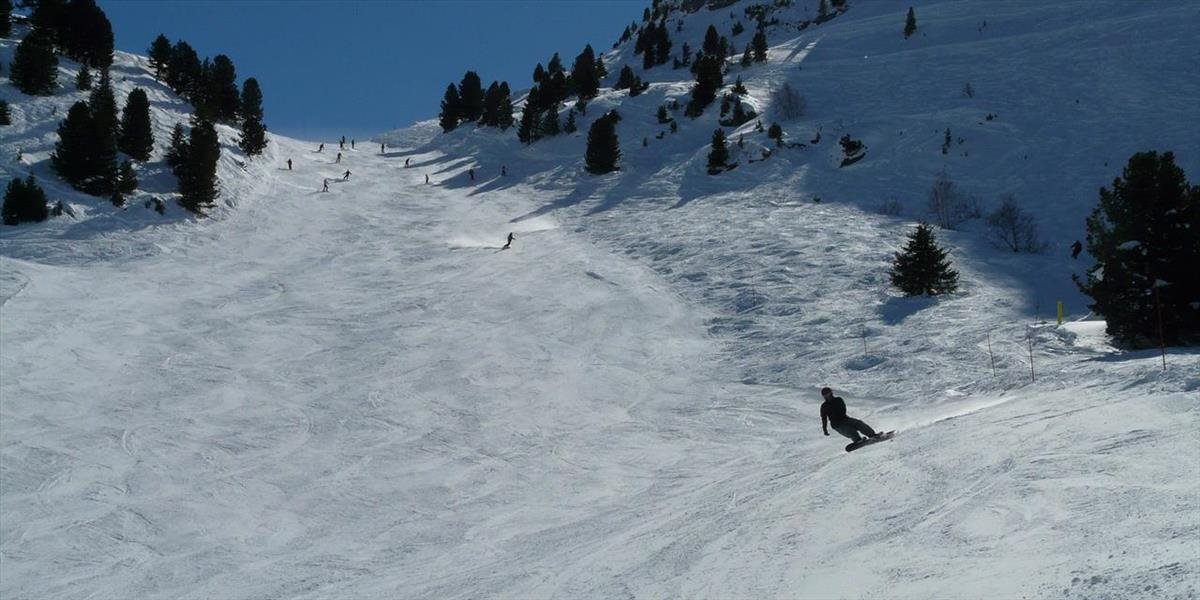 Na lyžiarskej trati v Rakúsku sa pri kolízii zranil slovenský lyžiar