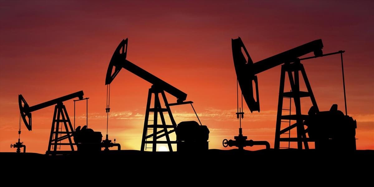 Ceny ropy po víkendovej dohode o redukcii ťažby výrazne stúpli