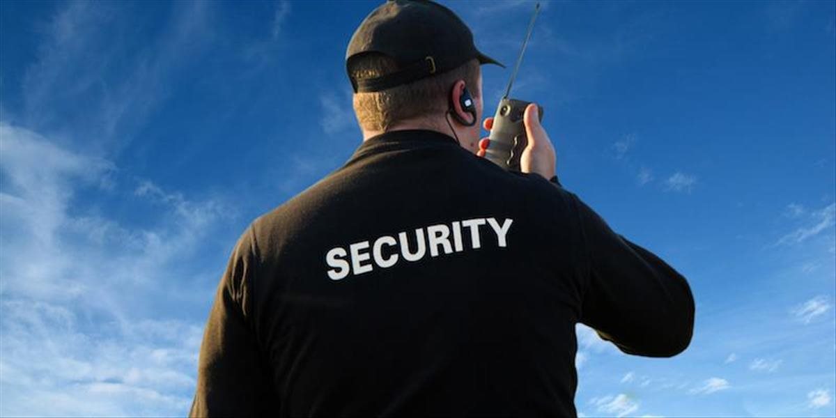 Policajti si posvietili na pracovníkov SBS v Bratislavskom kraji