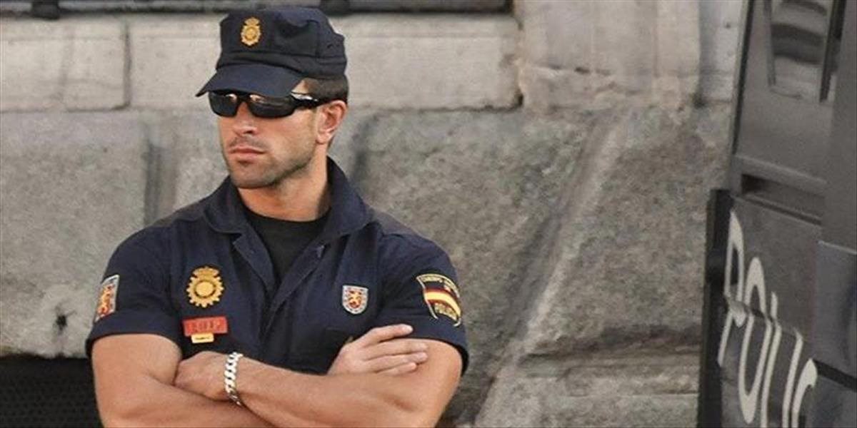 Španielska polícia zatkla muža podozrivého z prípravy útoku