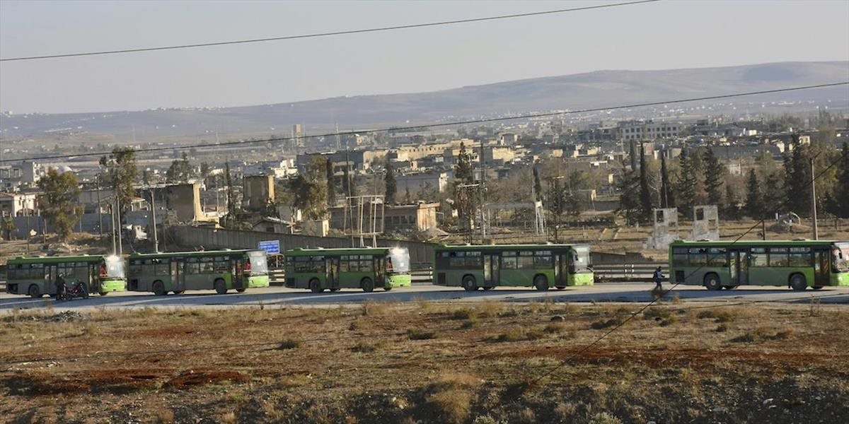 Odsun povstalcov a civilistov z Aleppa zaberie niekoľko dní