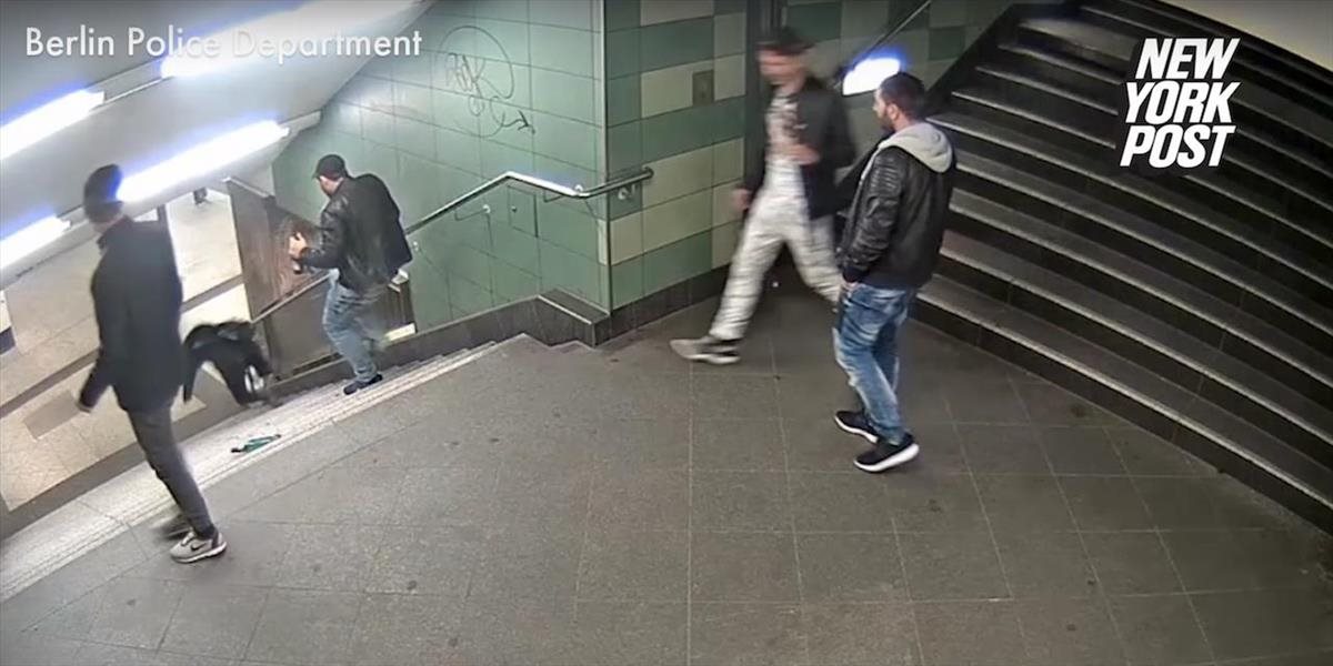 VIDEO Muž, ktorý skopol ženu zo schodov v berlínskom metre je Bulhar a má tri deti!